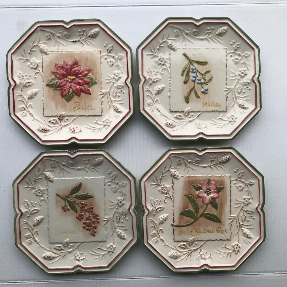 Set Of 4 MWW Market Square Embossed Christmas Flowers Dessert/Appetizer/…
